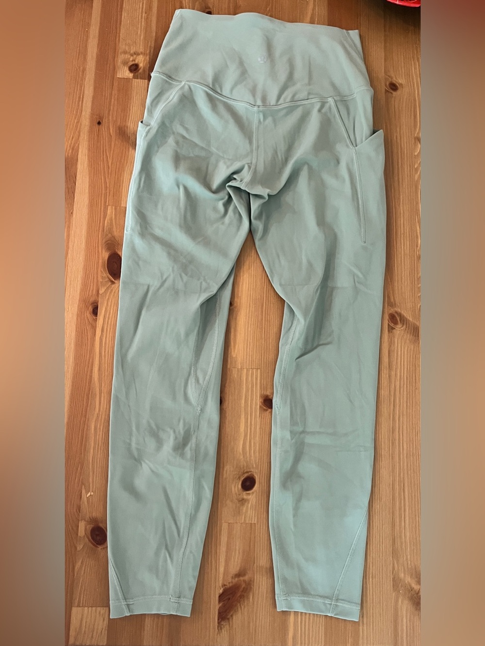 lululemon athletica size 6 Green Leggings - Picture 4 of 7